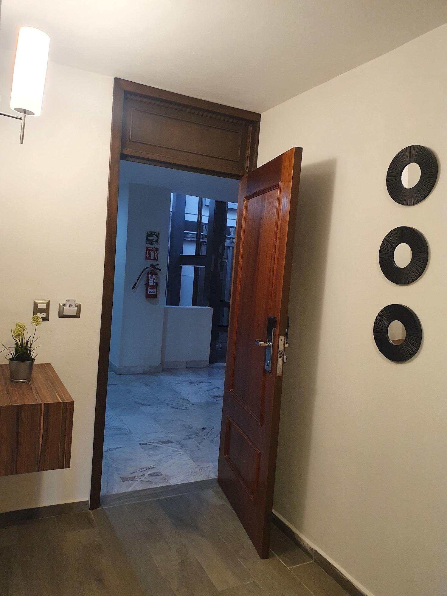 Estanza Hotel & Suites 莫雷利亚 外观 照片